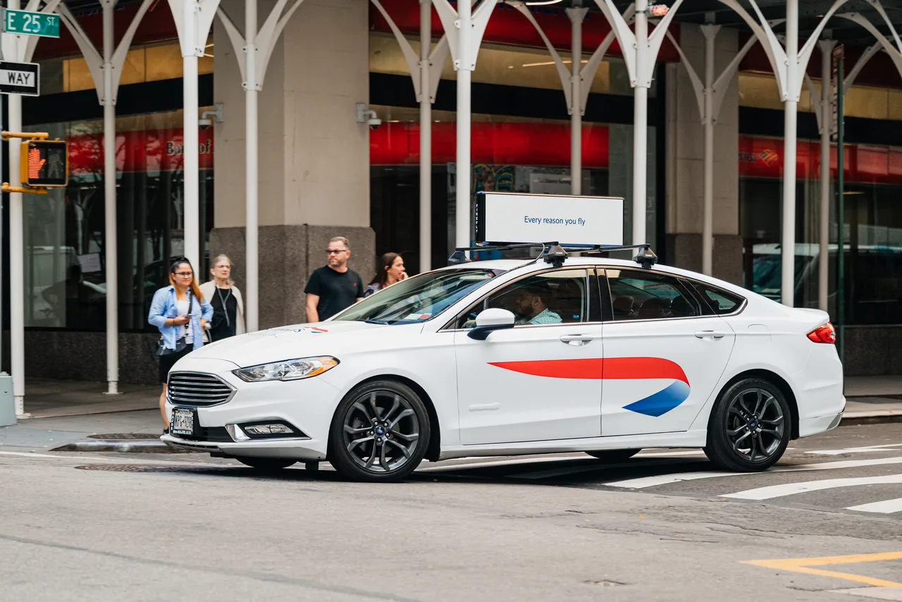 British Airways campaign on a Firefly 360 wrap + digital top vehicle in New York, 2024